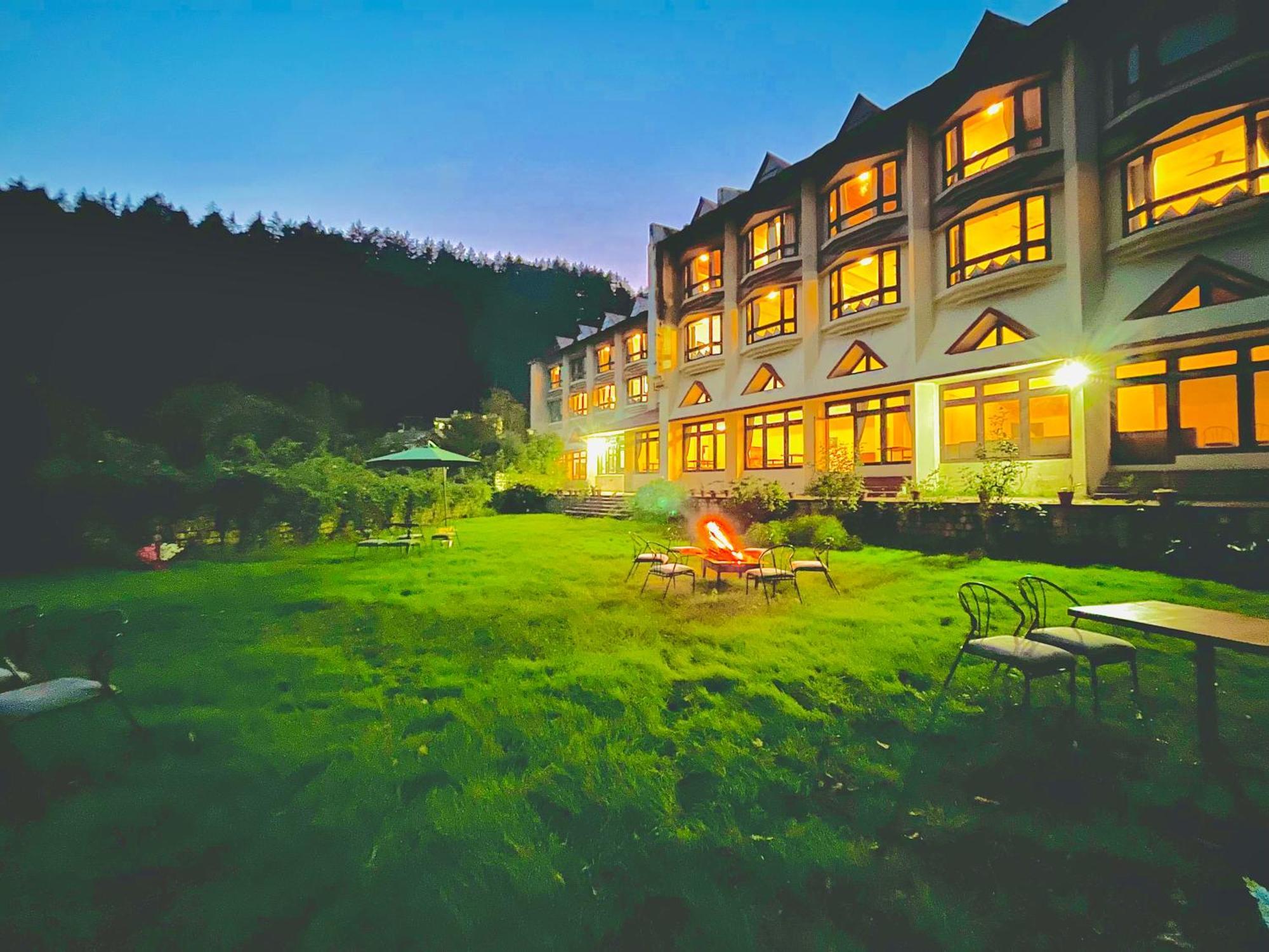 Sagar Heritage Resort, Near Mall Road Manali Ngoại thất bức ảnh